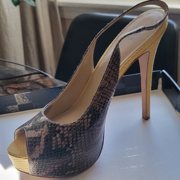 Yellow leather snake embossed platform shoes - Picture 3 of 4